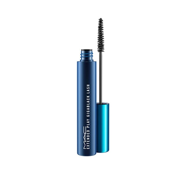 EXTENDED PLAY GIGABLACK LASH MASCARA